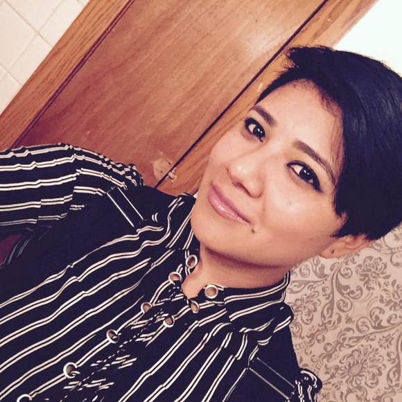 Meet your Posher, Rëyna - Picture 1 of 1