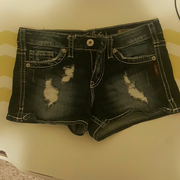 (SOLD) Silver short