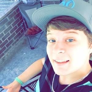 Meet your Posher, Jordyn