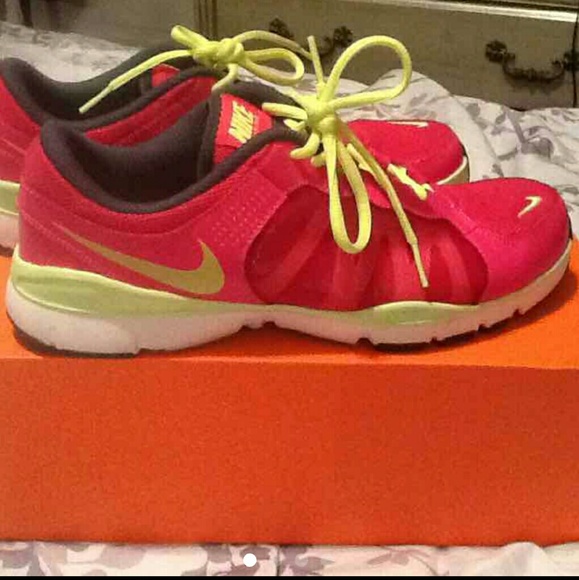 Pink Nike Running Shoes