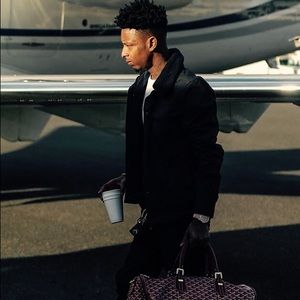 Meet your Posher, Jay