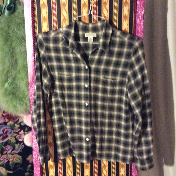 Ann Taylor Tops - Green plaid classy shirt