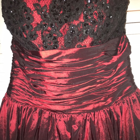 Camille Dress size 6 - Picture 2 of 4
