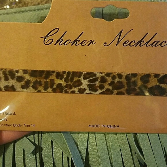 Leopard choker - Picture 3 of 3