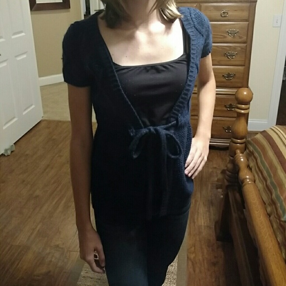 Aeropostale Short Sleeved Sweater