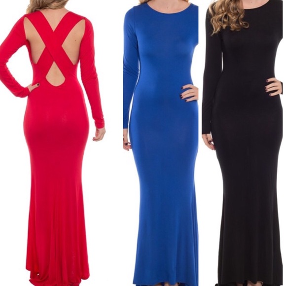 Dresses & Skirts - Size small in red available