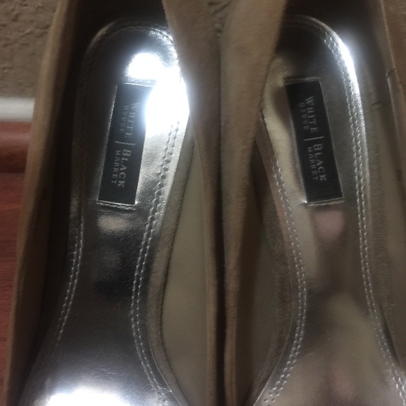 White House Black Market size 8 classic pump - Picture 3 of 4