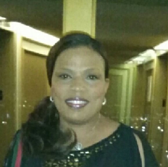 Meet your Posher, Melissa