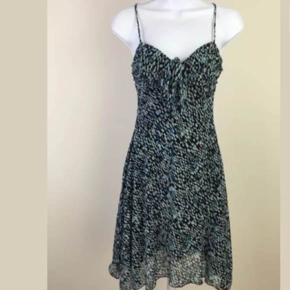 Charlotte Russe Dresses & Skirts - HOLIDAY SALE‼️Charlotte Russe Dress Size Small