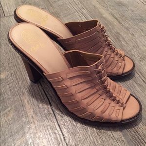 Elliot Lucca leather woven mules