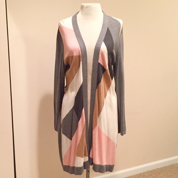 Liz Claiborne Sweaters - 🎀LIZ CLAIBORNE CARDI🎀
