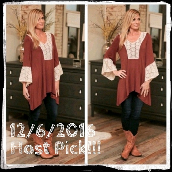 Bell sleeve tunic top