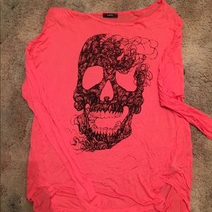 Long sleeve skull shirt