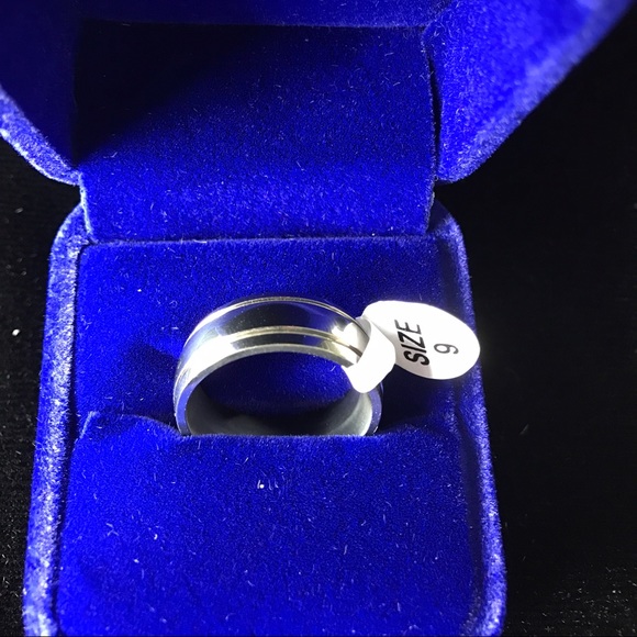 Titanium band