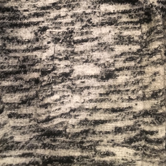 Gap little girl moto style jacket - Picture 2 of 3