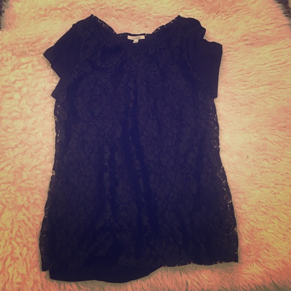 Anthropologie flattering black, lace front shirt