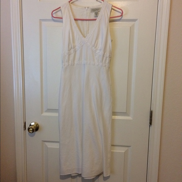 White banana republic dress