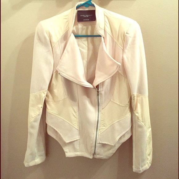 Akira Blazer
