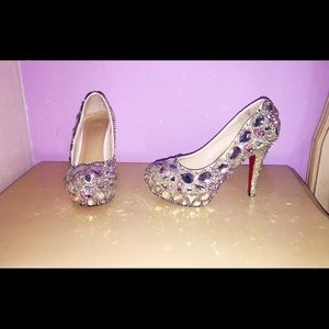 These shoes are new & they are super cute