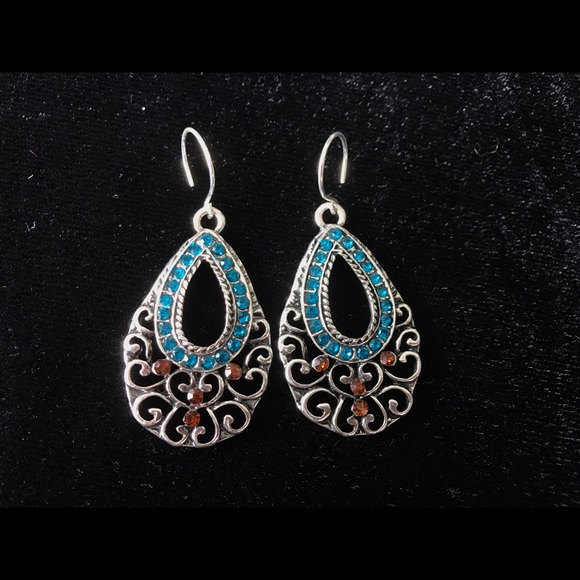 Fashion earrings
