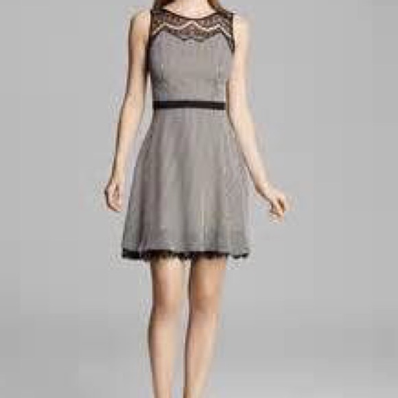 Guess Los Angeles Collection - Picture 2 of 4