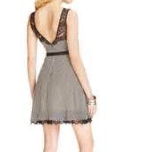 Guess Los Angeles Collection - Picture 3 of 4