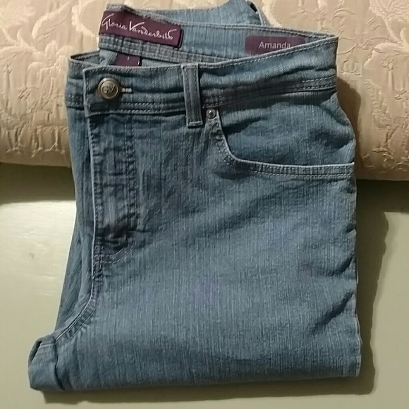 Gloria Vanderbilt jeans
