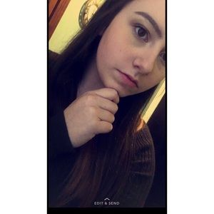 Meet your Posher, Cass