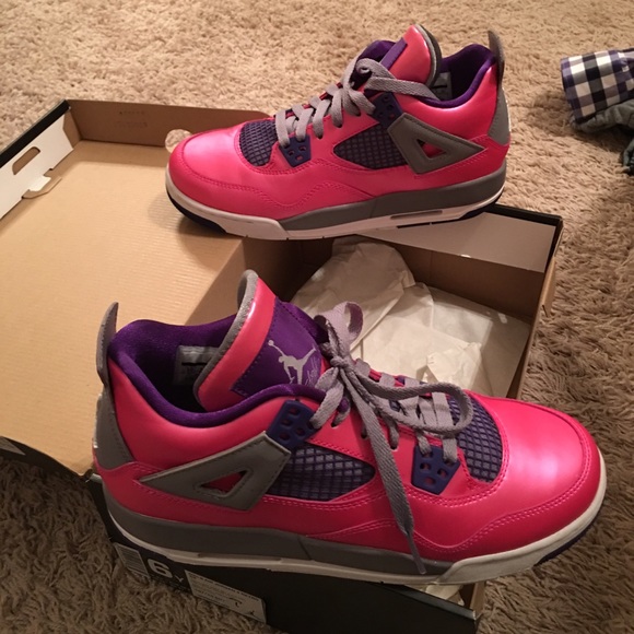 Air Jordan 4 Retro - Picture 1 of 4