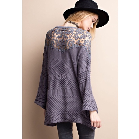 🆕LILIA knit sweater top w/ bell sleeves - SMOKE - Picture 3 of 4