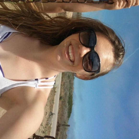 Meet your Posher, Krysten - Picture 1 of 1