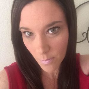 Meet your Posher, Catherine