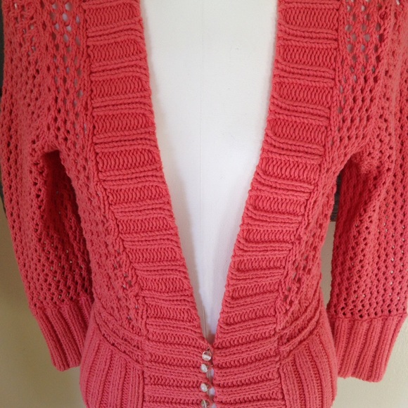 Sold in bundle - Picture 2 of 3