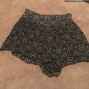 Paisley print flowy shorts