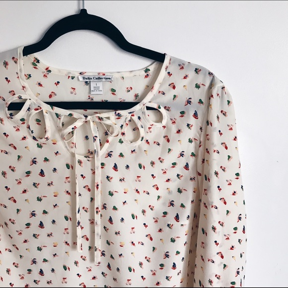 Tops - Cream Blouse with Patterns and Bow Strings
