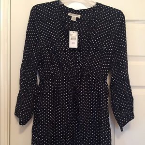 MOTHERHOOD Maternity navy polka dot top.