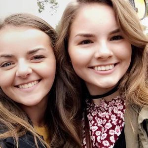 Meet your Posher, Adrianna