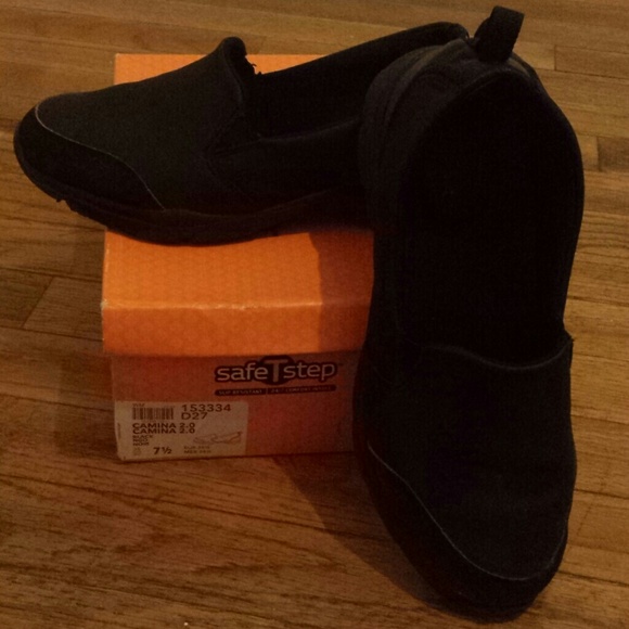 Safe Step slip on shoes