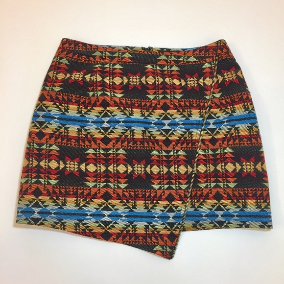 Tribal print mini skirt