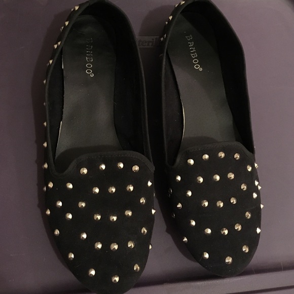 Black Spikey Flats