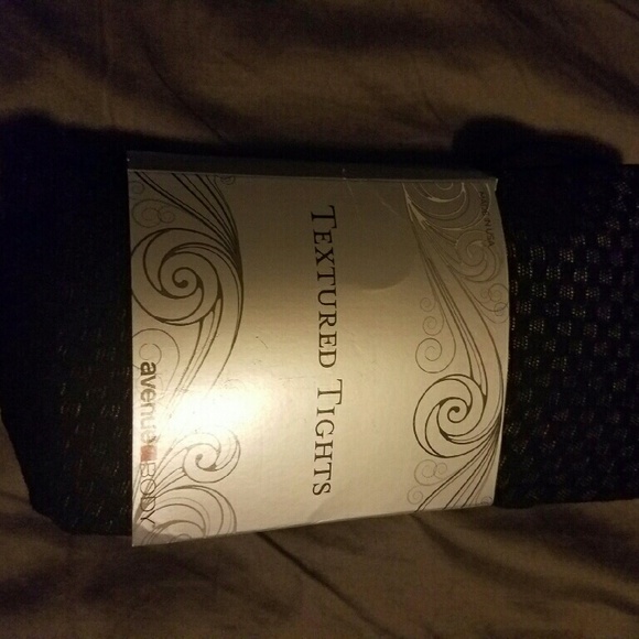 Plus size textured tights