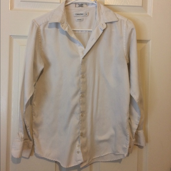 White button up blouse