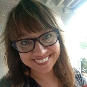 Meet your Posher, Carrie