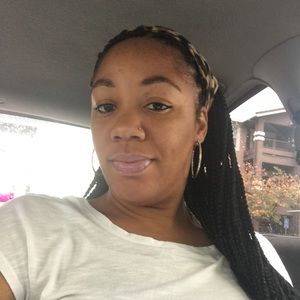 Meet your Posher, Doretha