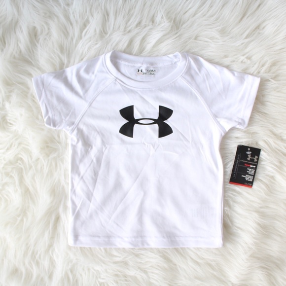 UNDER ARMOUR SHIRT