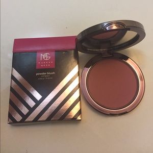 Brand new! Makeup geek blush in Soulmate.