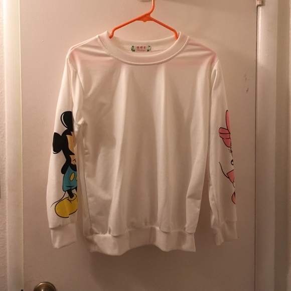 🎉FINAL PRICE🎉Disney Sweater