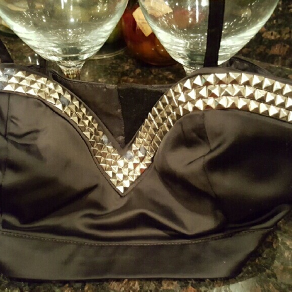 Tops - Bustier