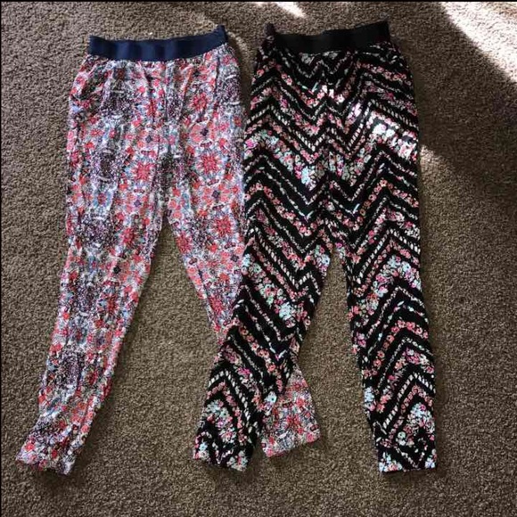 Printed joggers