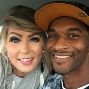 Meet your Posher, Carissa